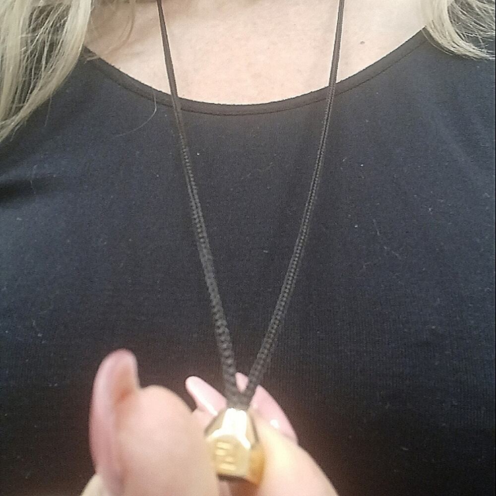 Fendi Gold Pendant Rope Necklace Modern Contemporary Minimalist Bohemian Vintage - Picture 3 of 16